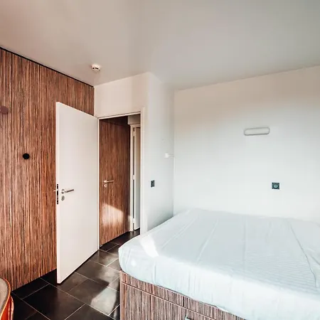 Cowool Aparthotel 4*