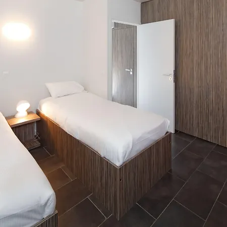 Cowool Aparthotel 4*