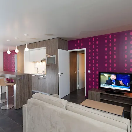 Cowool Appart hôtel Cergy