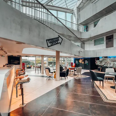 Appart hôtel Cowool Cergy