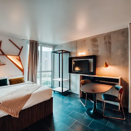 Cowool 4* Cergy