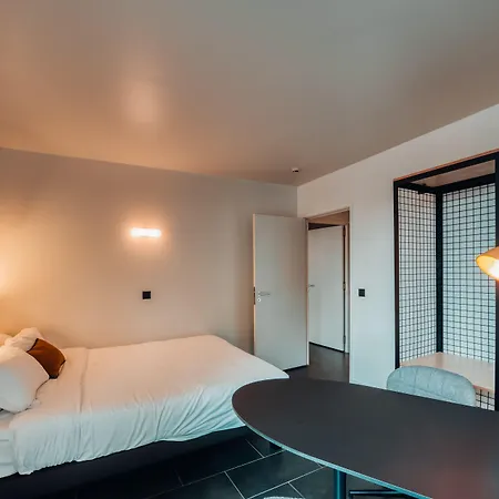 Cowool Aparthotel Cergy